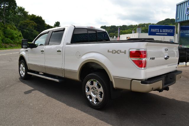 2010 Ford F150 XLT Supercrew Short Bed 2WD