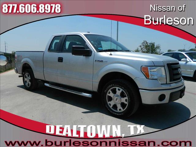 2010 Ford F150 LT W/ 2ltawd