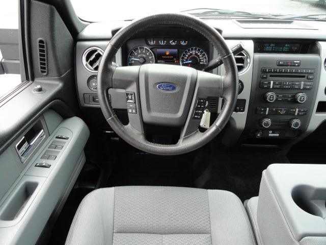 2011 Ford F150 ESi