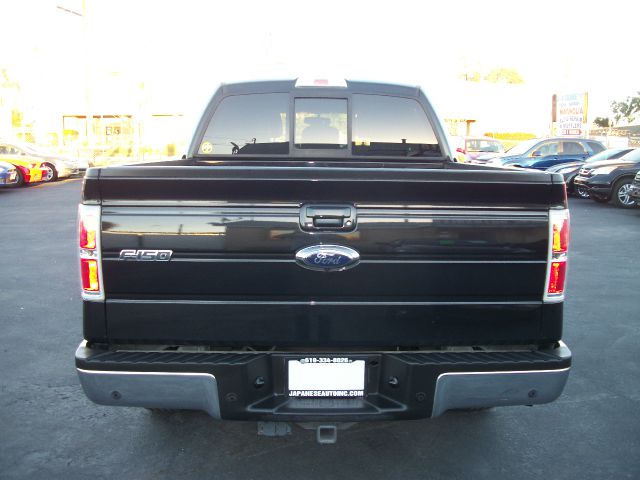 2011 Ford F150 4dr Quad Cab 160.5 DRW 4WD Laramie