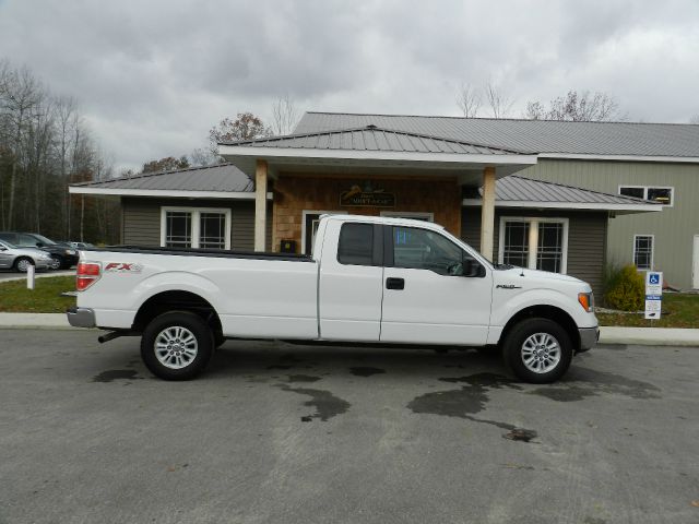 2012 Ford F150 128i Premium PKG CPE Coupe