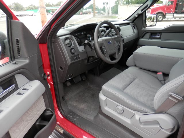 2013 Ford F150 4dr SEC