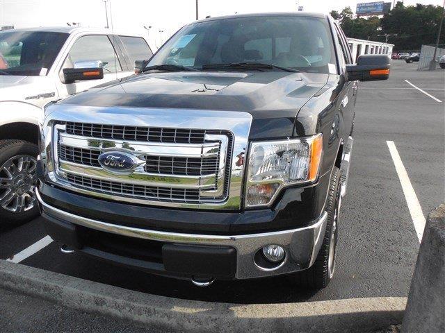 2013 Ford F150 LT W/1lt Truck