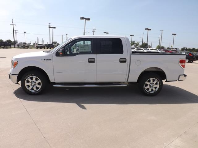 2013 Ford F150 4DR Sedan W/roof