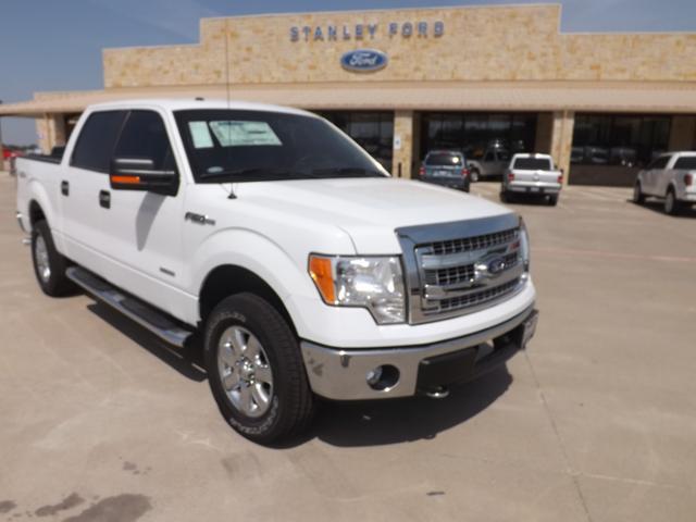 2013 Ford F150 4DR Sedan W/roof