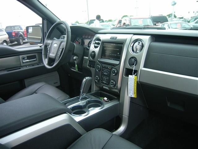 2013 Ford F150 EXT CAB 4WD 143.5wb