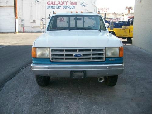 1989 Ford F250 C350 Sport Sedan 4D