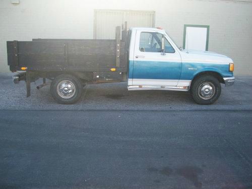 1989 Ford F250 C350 Sport Sedan 4D