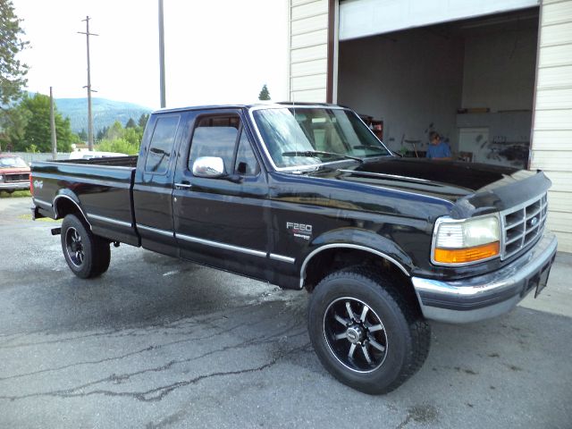 1995 Ford F250 2dr Carrera 4 S Cpe 6-spd Manual Coupe