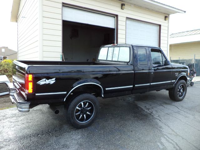 1995 Ford F250 2dr Carrera 4 S Cpe 6-spd Manual Coupe