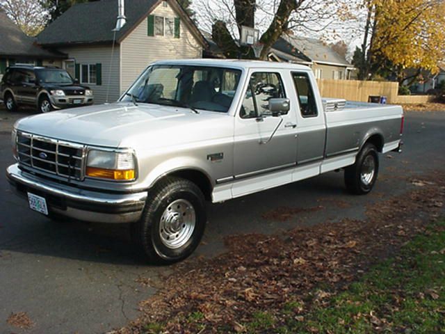 1995 Ford F250 REG CAB 112wb 4