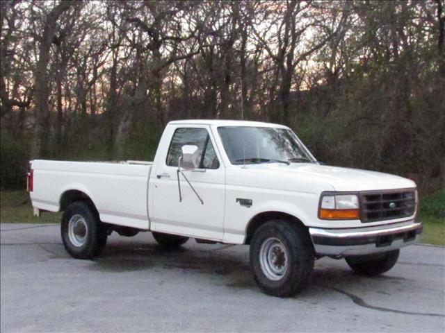 1995 Ford F250 SE 5 Ft