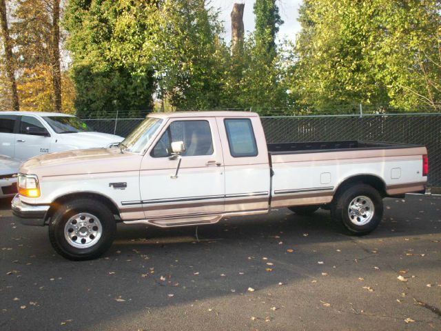 1996 Ford F250 GS 43