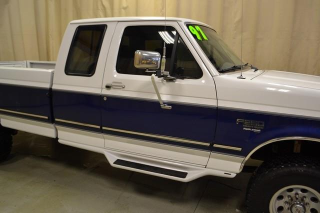 1997 Ford F250 5.9 Diesel 6spd