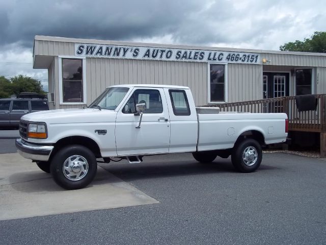 1997 Ford F250 S 2-door Hatchback