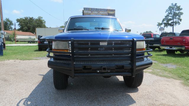 1997 Ford F250 S 2-door Hatchback