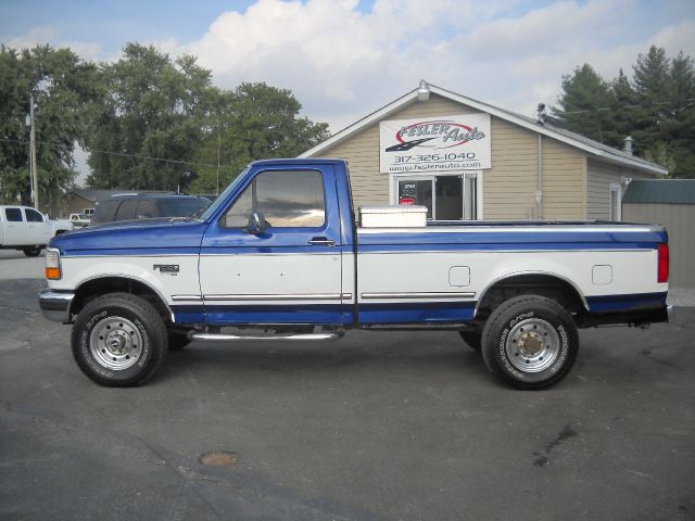 1997 Ford F250 4DR 2WD EX AT