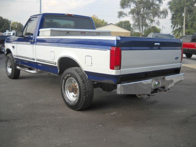 1997 Ford F250 4DR 2WD EX AT