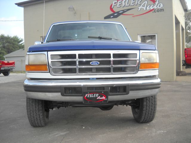 1997 Ford F250 4DR 2WD EX AT