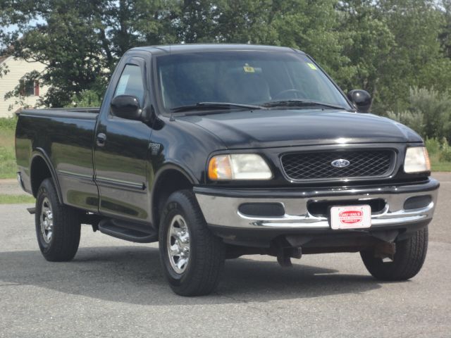 1998 Ford F250 1-own ROOF WING Htdseat WARR 38K MI