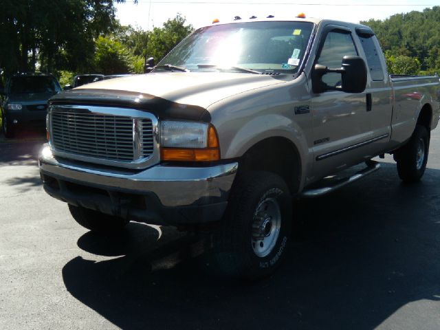 1999 Ford F250 FWD 4dr LS SUV