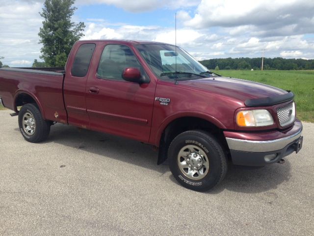 1999 Ford F250 XL 2WD Reg Cab