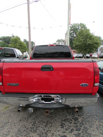 1999 Ford F250 XL 2WD Reg Cab