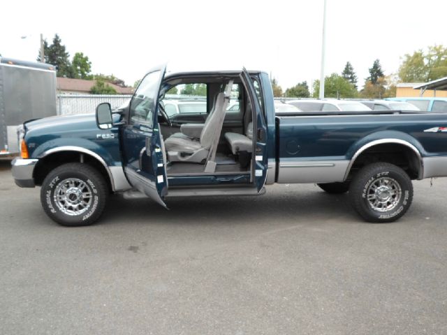 1999 Ford F250 Type S W/navigation