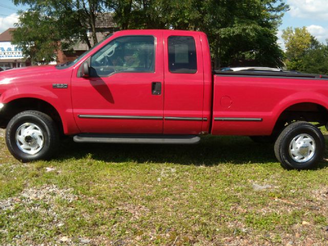 1999 Ford F250 FWD 4dr LS SUV