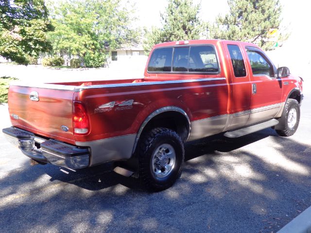 1999 Ford F250 FWD 4dr LS SUV