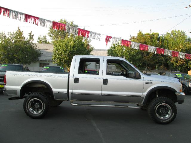 1999 Ford F250 2006 Mercury Premier