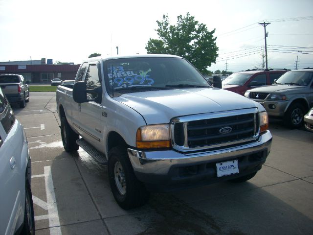 2000 Ford F250 SLT 1 Ton Dually 4dr 35