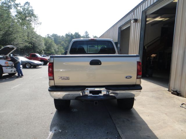 2000 Ford F250 SLT 1 Ton Dually 4dr 35