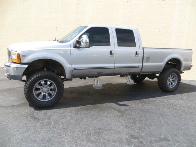 2000 Ford F250 ST Long Bed 2WD