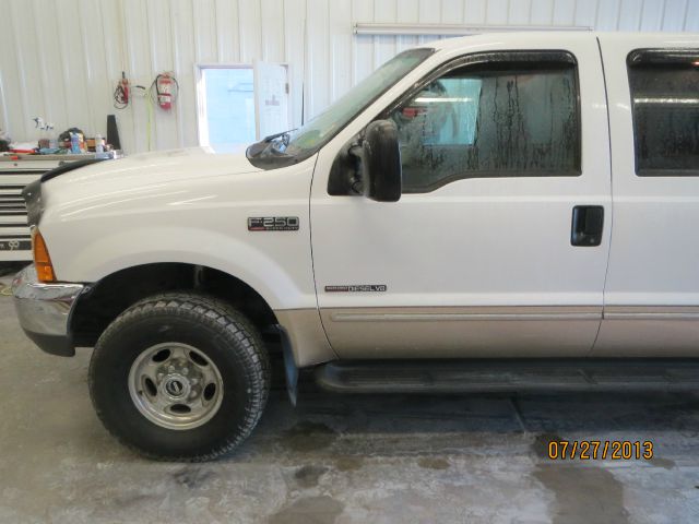 2000 Ford F250 EX W/ Navigation