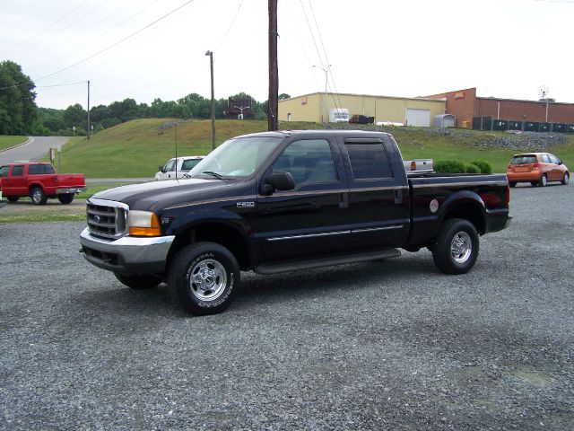 2000 Ford F250 EX W/ Navigation