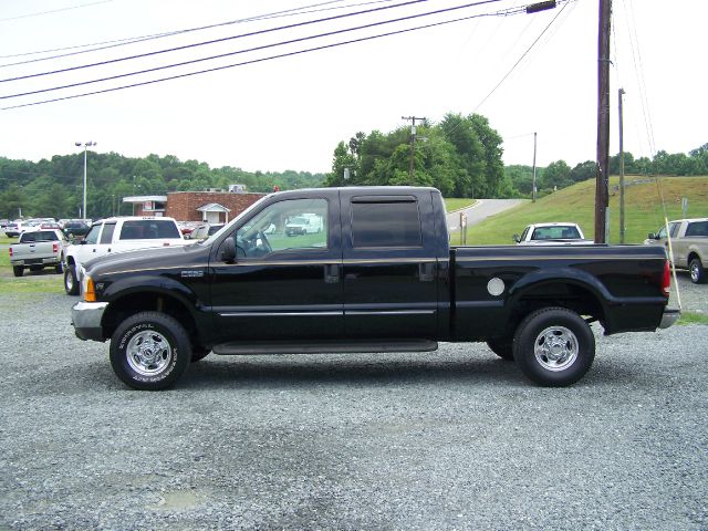 2000 Ford F250 EX W/ Navigation