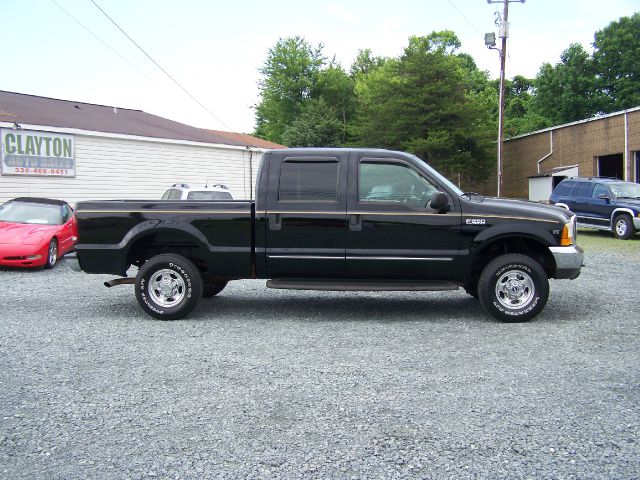 2000 Ford F250 EX W/ Navigation