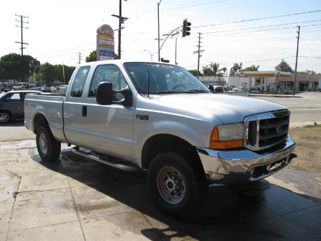 2000 Ford F250 SLT 1 Ton Dually 4dr 35