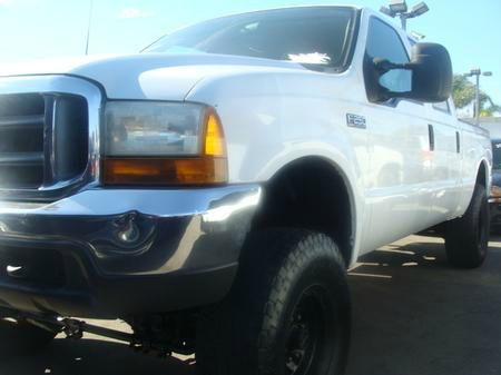 2000 Ford F250 FWD 4dr SE