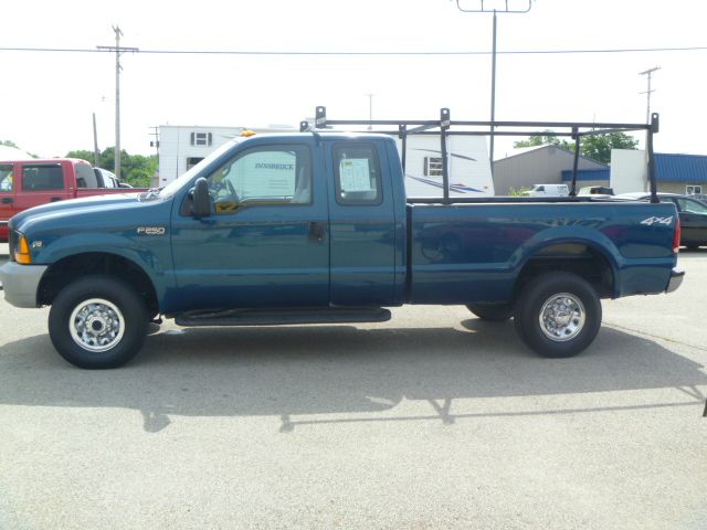 2000 Ford F250 Reg Cab 108 WB