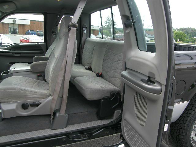 2000 Ford F250 SLT 1 Ton Dually 4dr 35