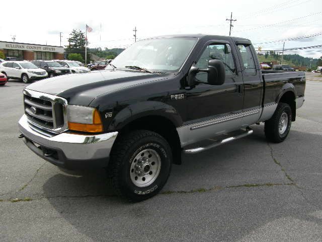 2000 Ford F250 SLT 1 Ton Dually 4dr 35