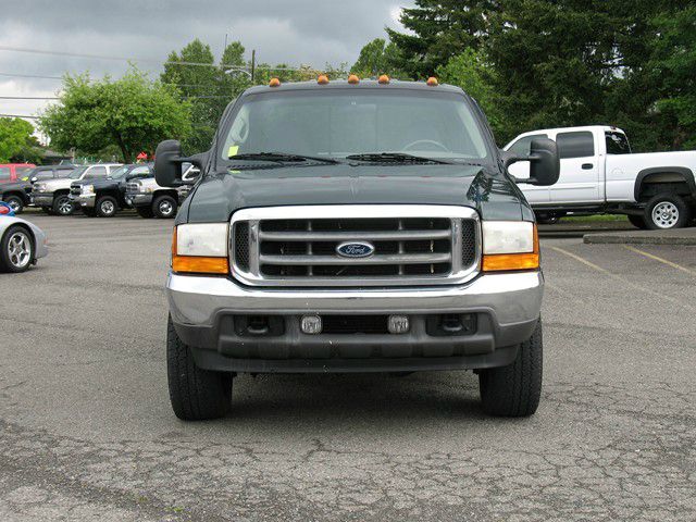 2001 Ford F250 EX W/ Navigation