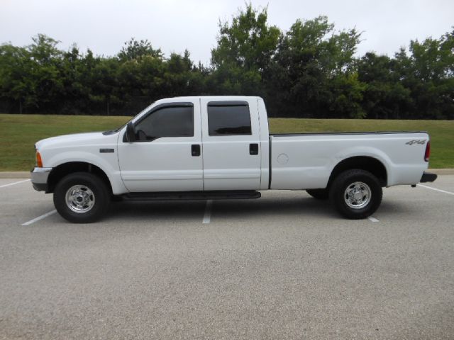 2001 Ford F250 FWD 4dr SE