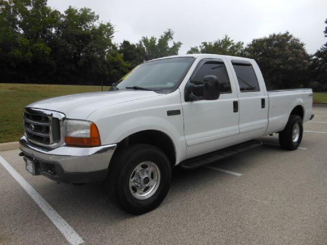 2001 Ford F250 FWD 4dr SE