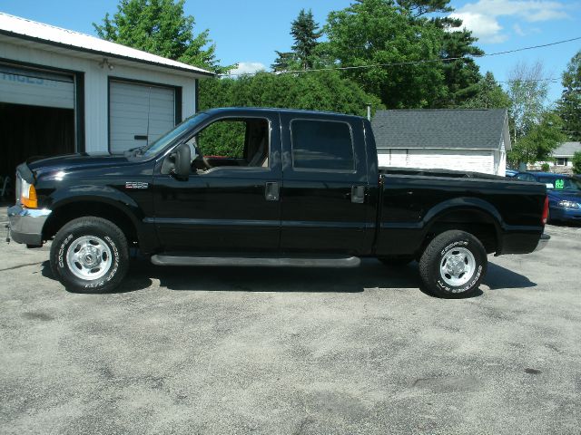 2001 Ford F250 EX W/ Navigation