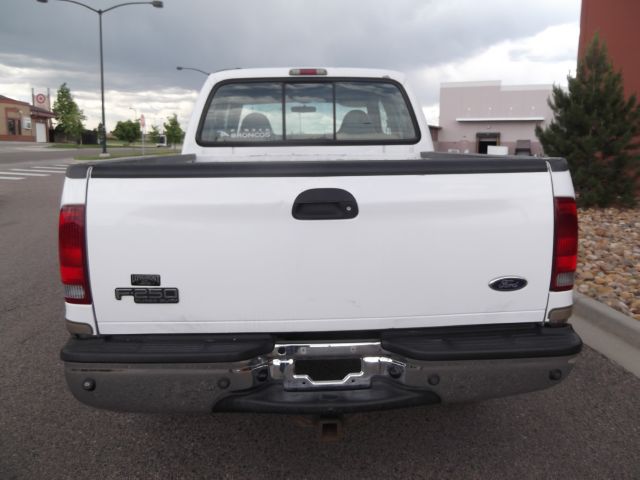 2001 Ford F250 EX W/ Navigation