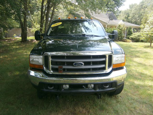 2001 Ford F250 SLT 1 Ton Dually 4dr 35