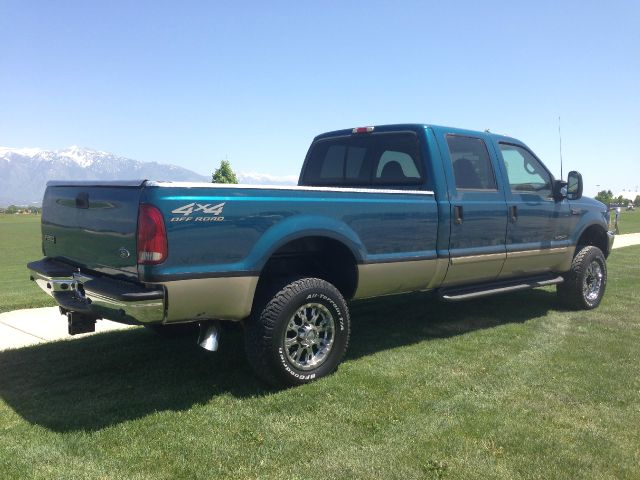 2001 Ford F250 FWD 4dr SE